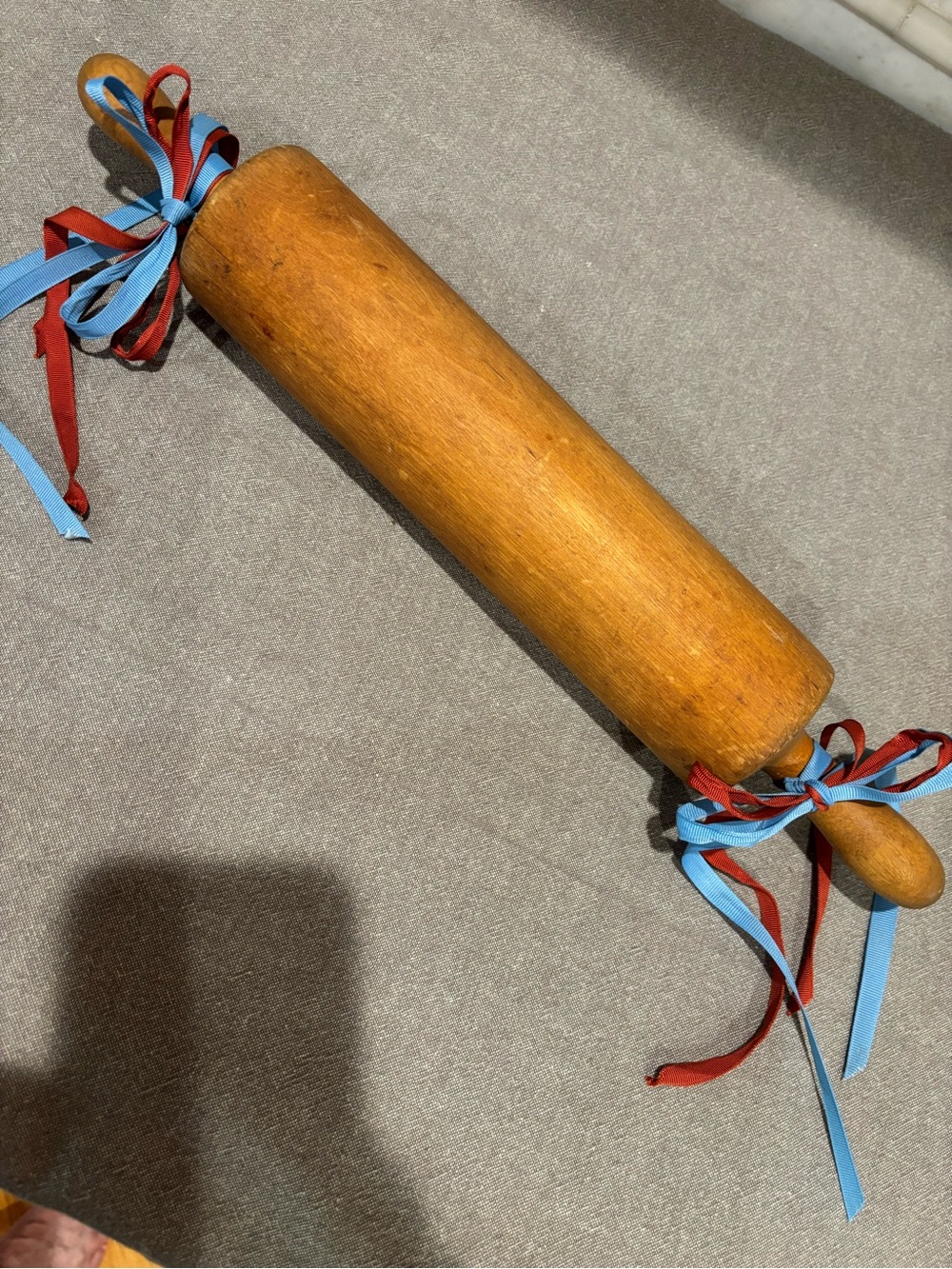🥧 ANTIQUE ROLLING PIN